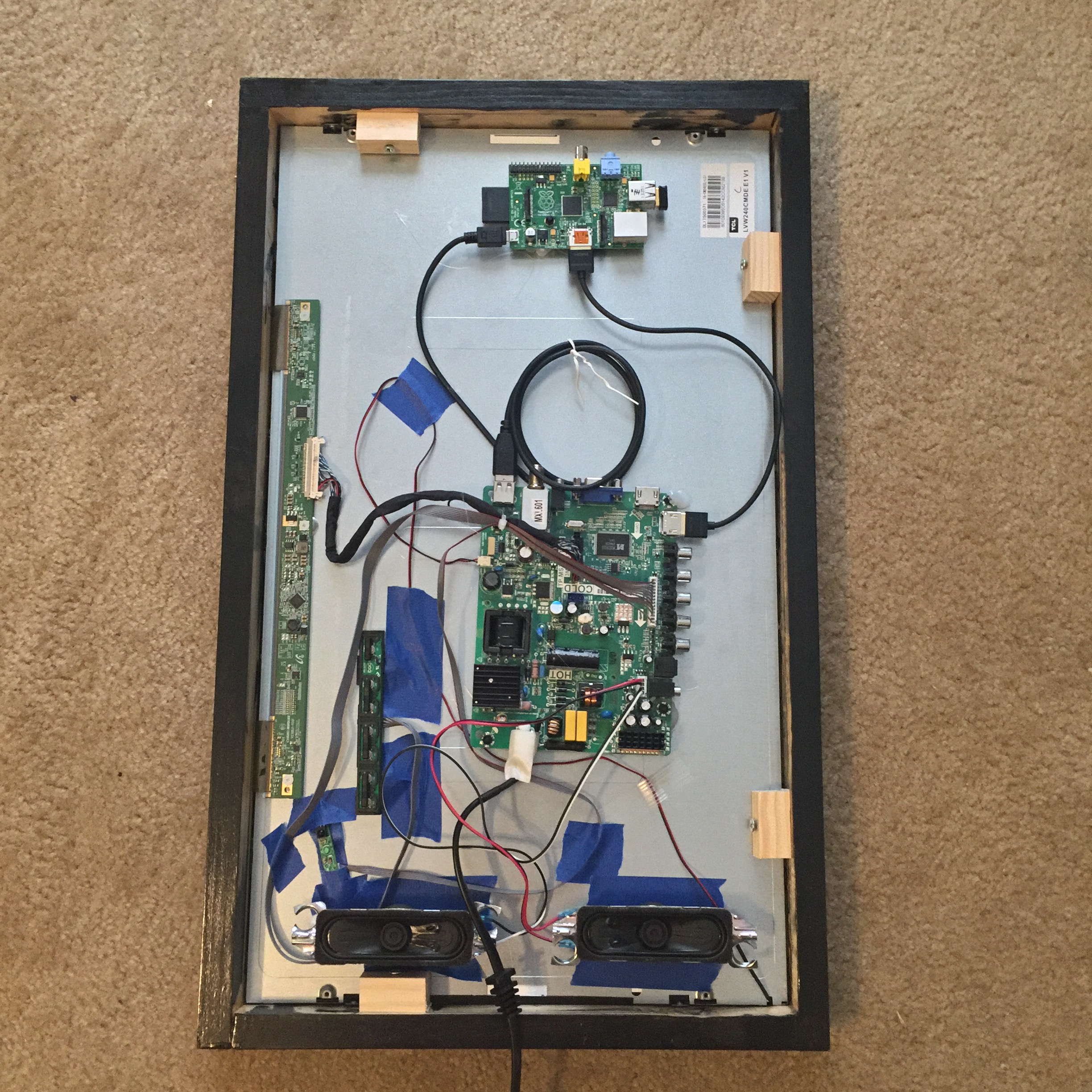 Magic Mirror: Microsoft tiene un espejo con Windows 10 y Raspberry Pi